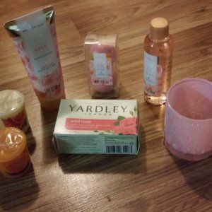 Yardley Spa Items New 2 scented candles 2 bath bombs hand soap bath bar shea but